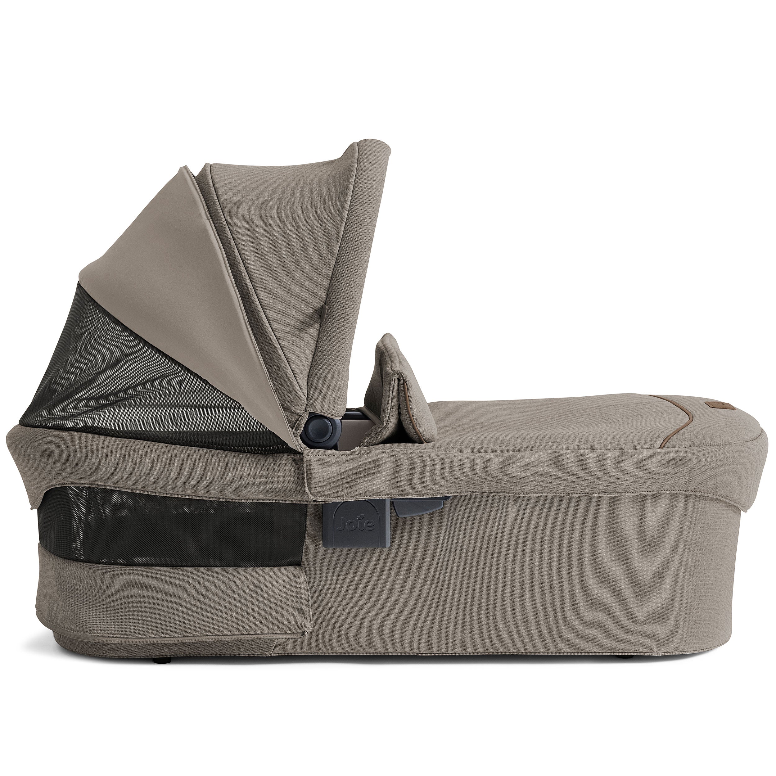 Joie Ramble XL Signature Carrycot in Maple