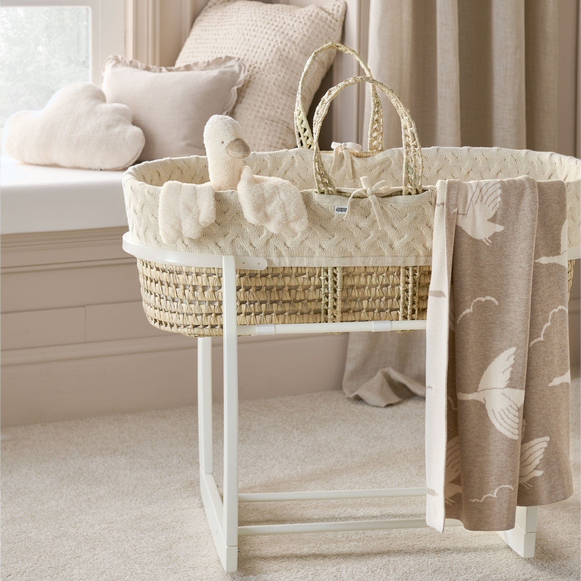 Mamas & Papas Welcome to the World Moses Basket in Duckling Moses Baskets & Stands 770302W02-DUCK 5063229111877