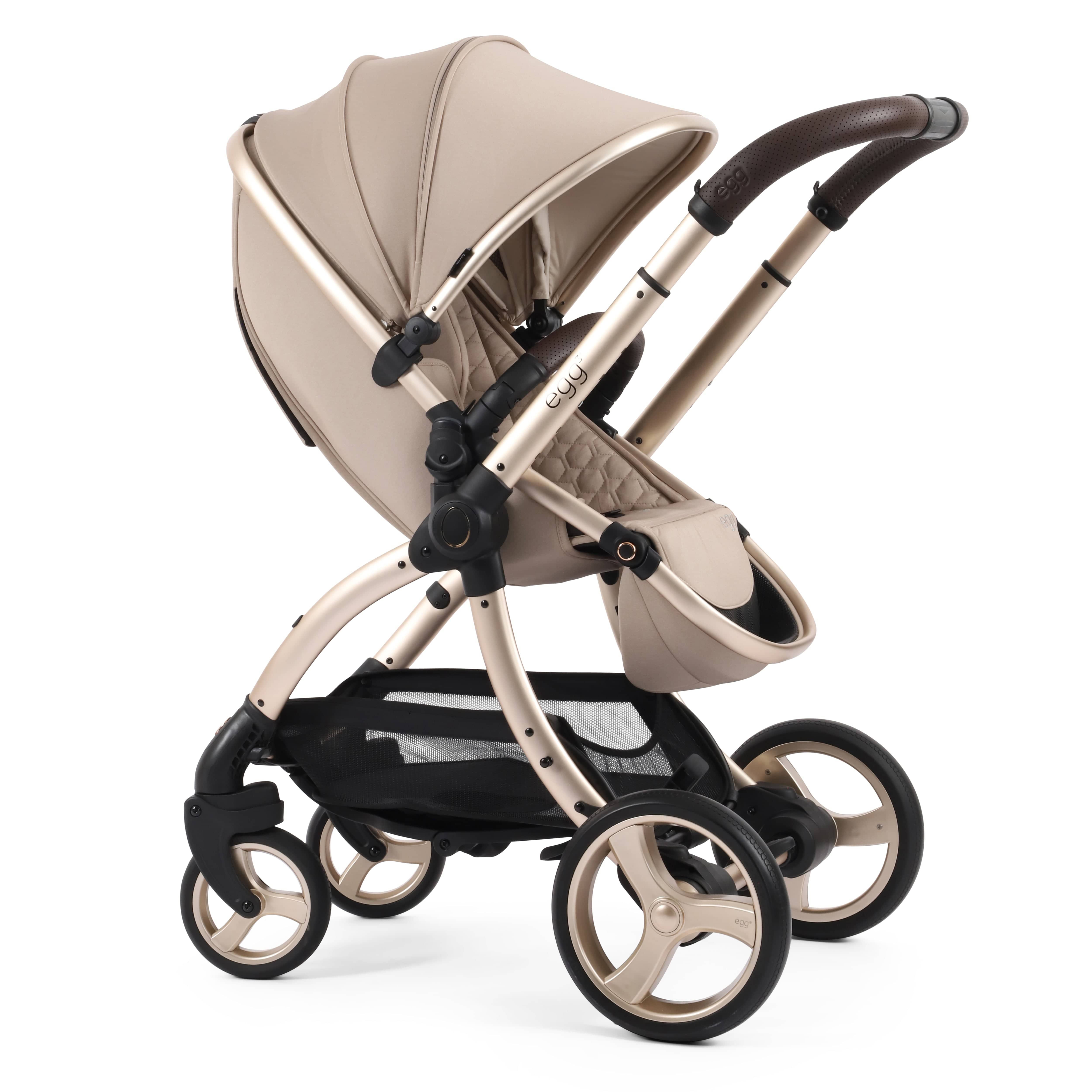 egg3 Luxury Travel System Bundle Feather