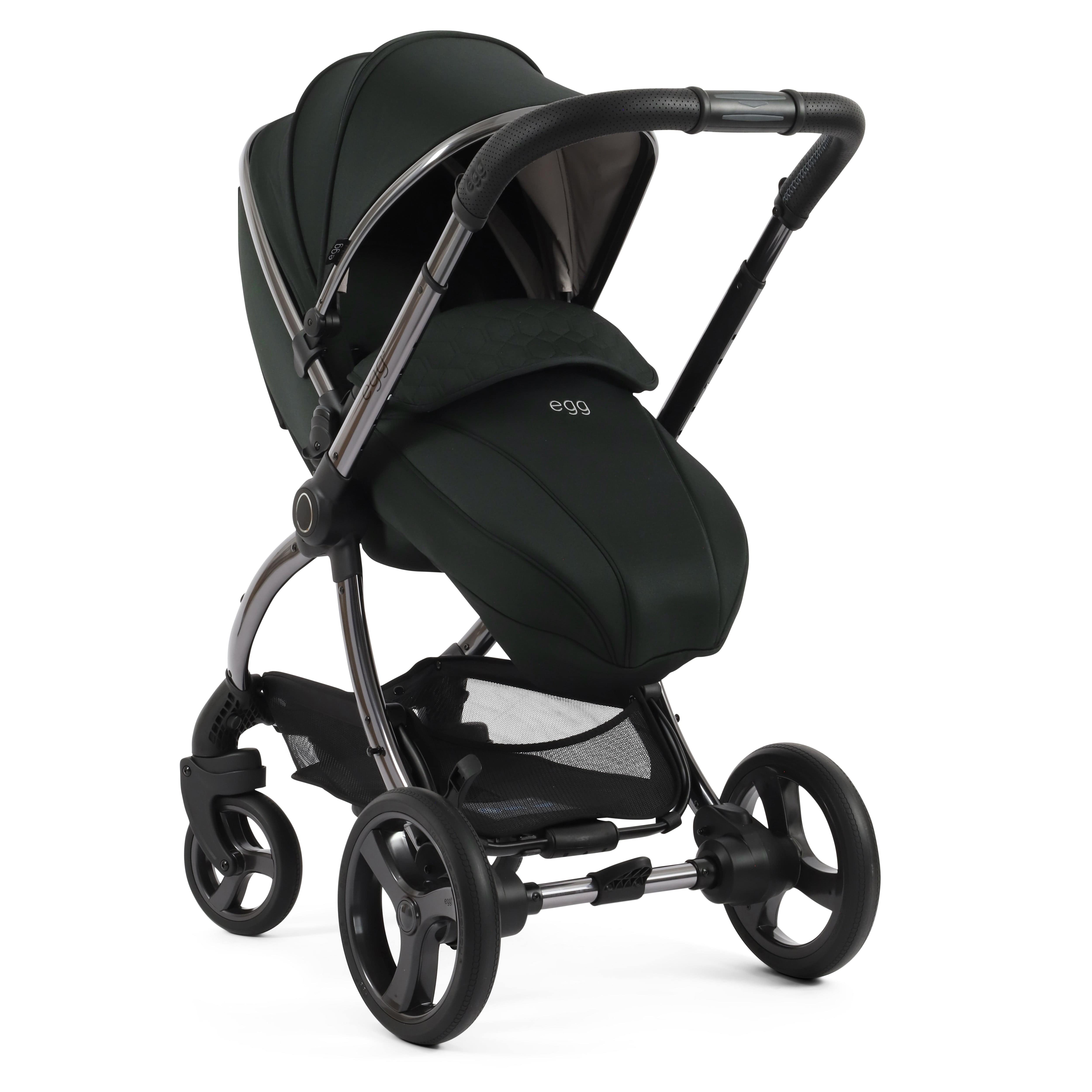 egg3 Pram Bundle Black Olive