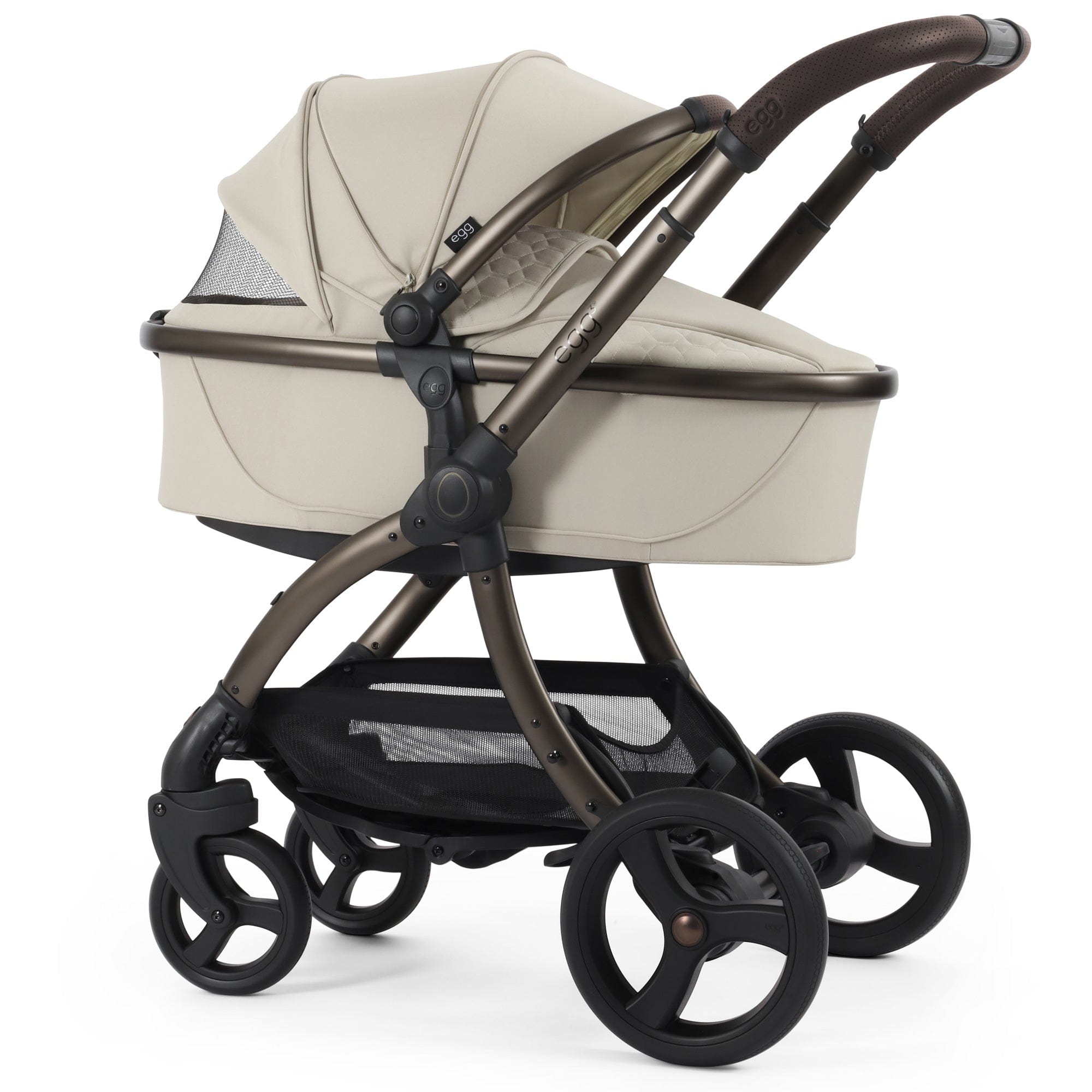 egg3 Luxury Maxi-Cosi Travel System Bundle in Cashmere Travel Systems