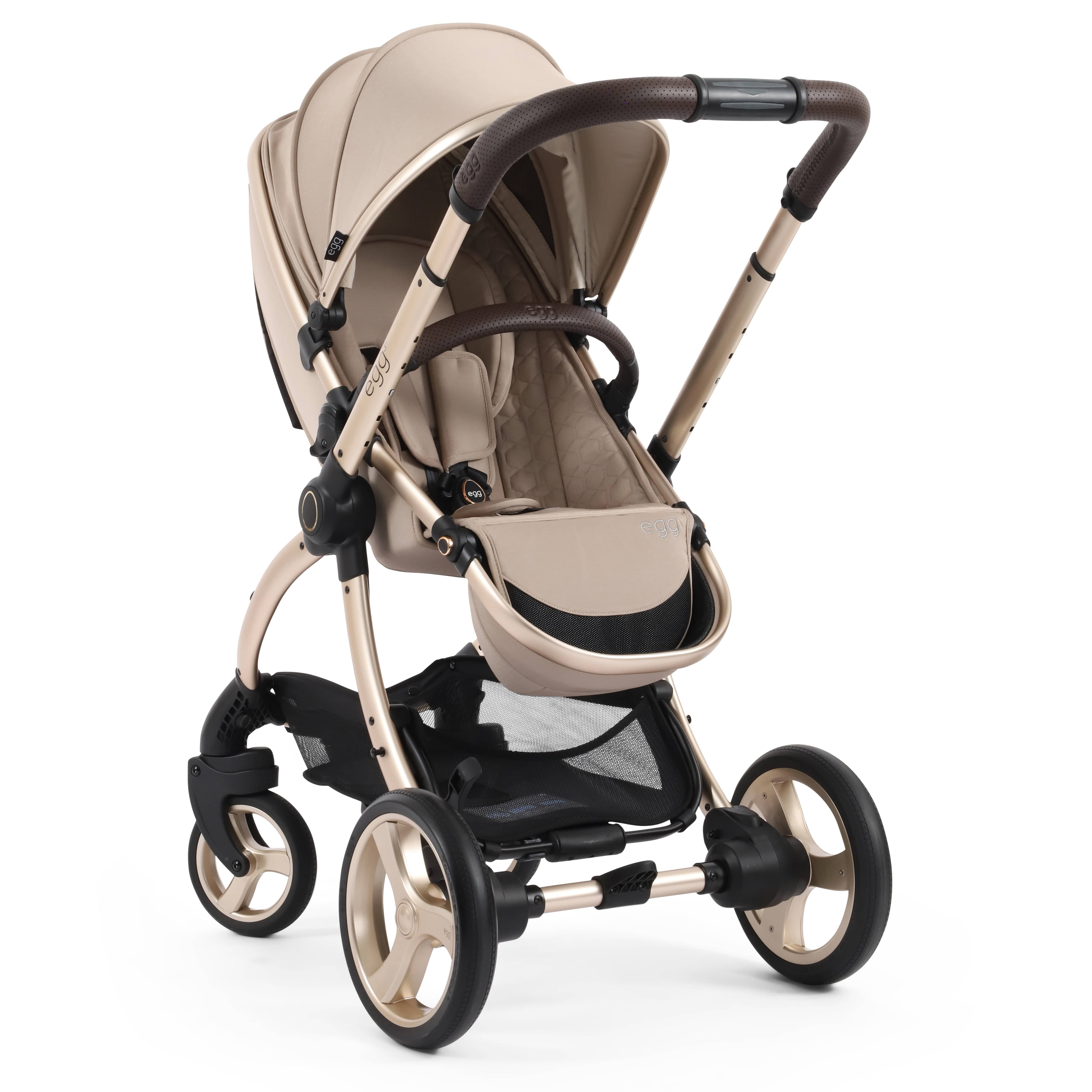 egg3 Luxury Maxi-Cosi Travel System Bundle in Feather Travel Systems