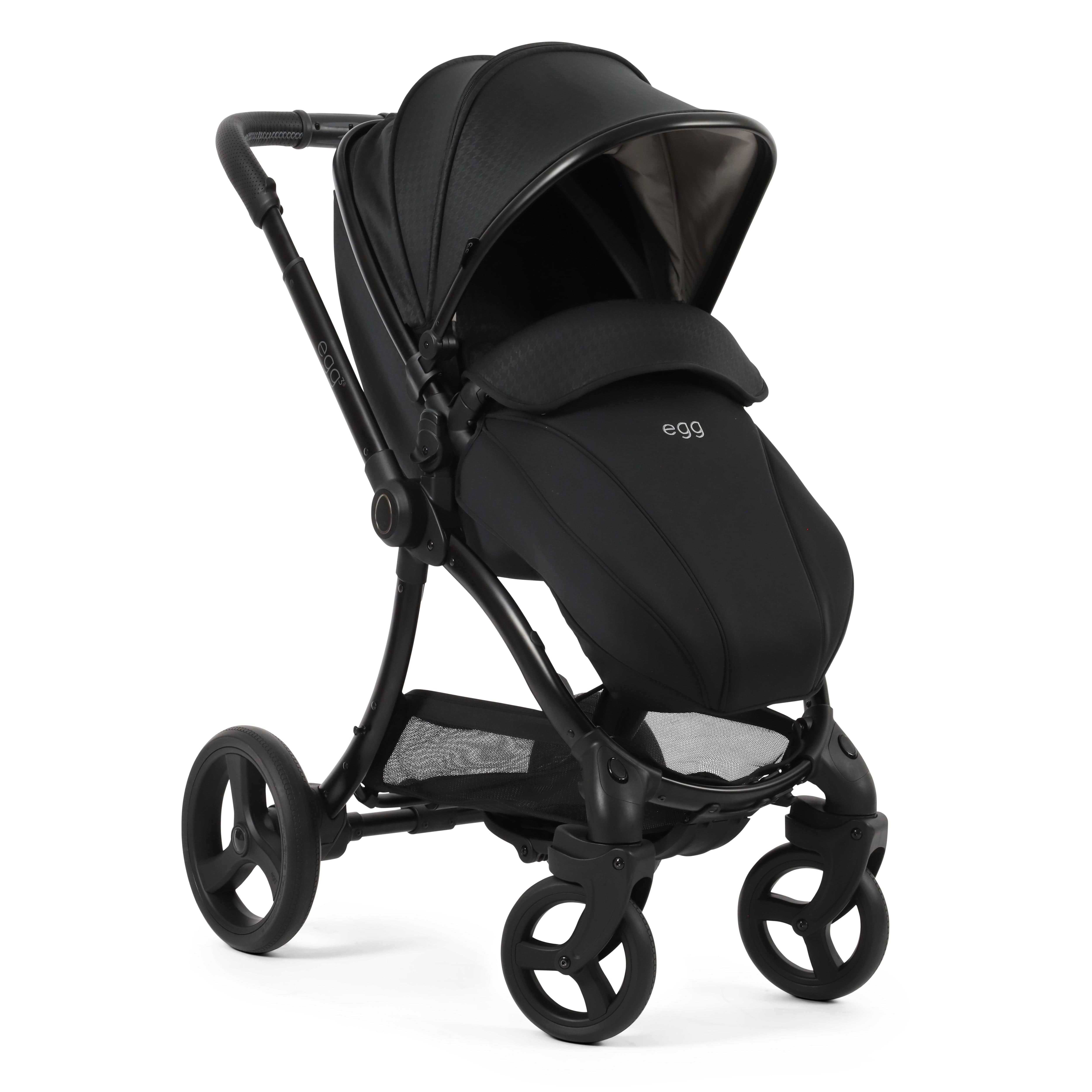 egg3 Luxury Maxi-Cosi Travel System Bundle in Houndstooth Black Travel Systems