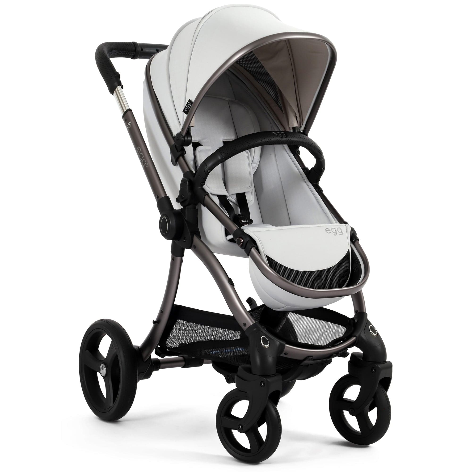 egg3 Luxury Maxi-Cosi Travel System Bundle in Houndstooth Silver Travel Systems