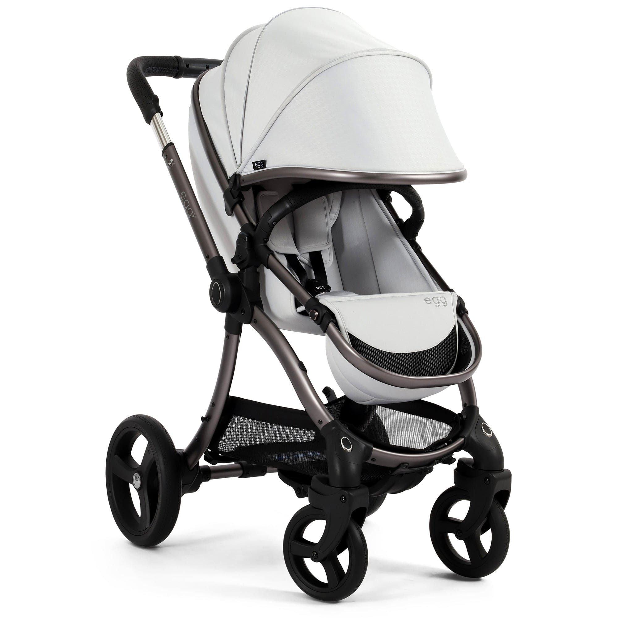 egg3 Luxury Maxi-Cosi Travel System Bundle in Houndstooth Silver Travel Systems