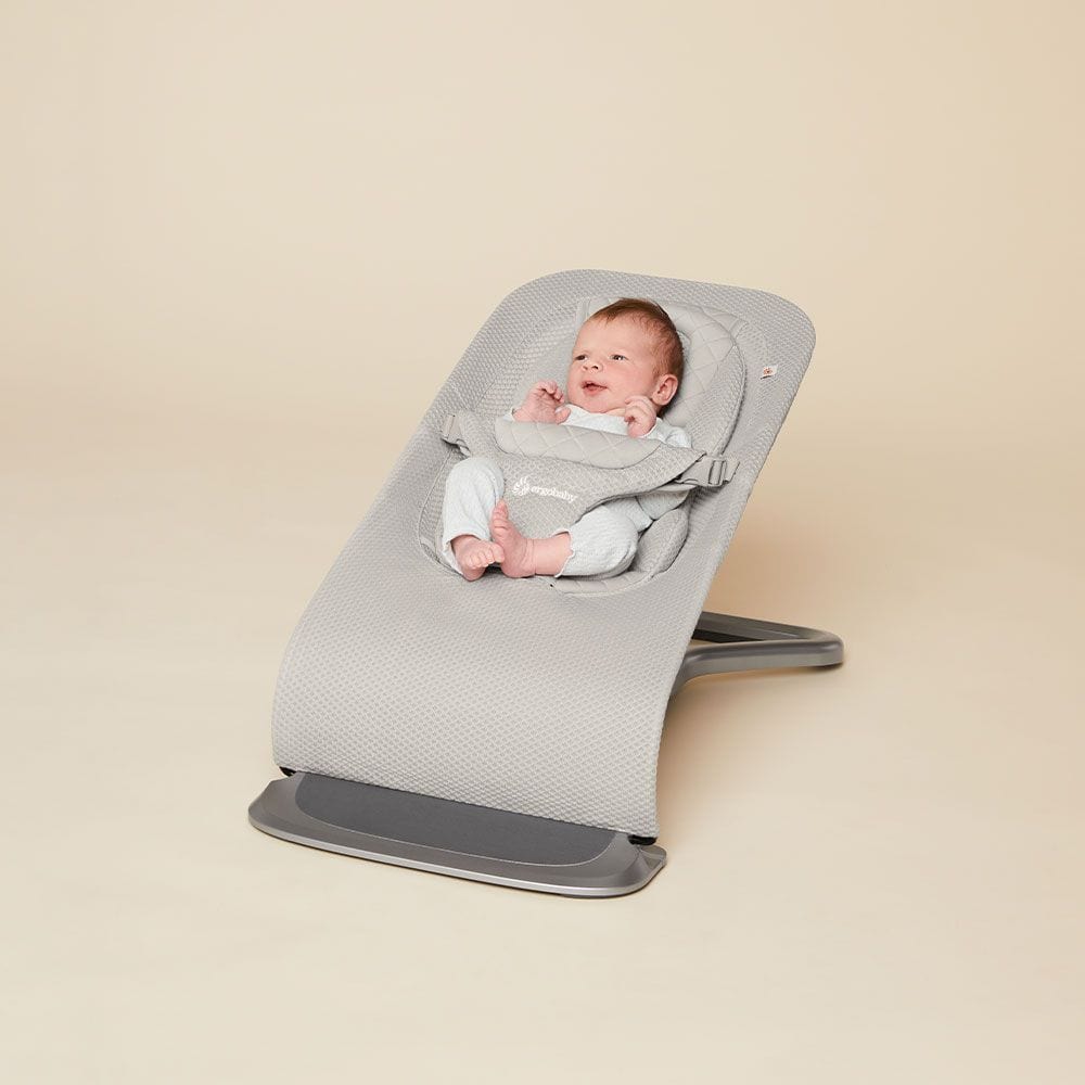 ErgoBaby Evolve Mesh Bouncer in Light Grey Rocking Bouncing Cradles 657284 EVLBNCLTGRYMSHUK