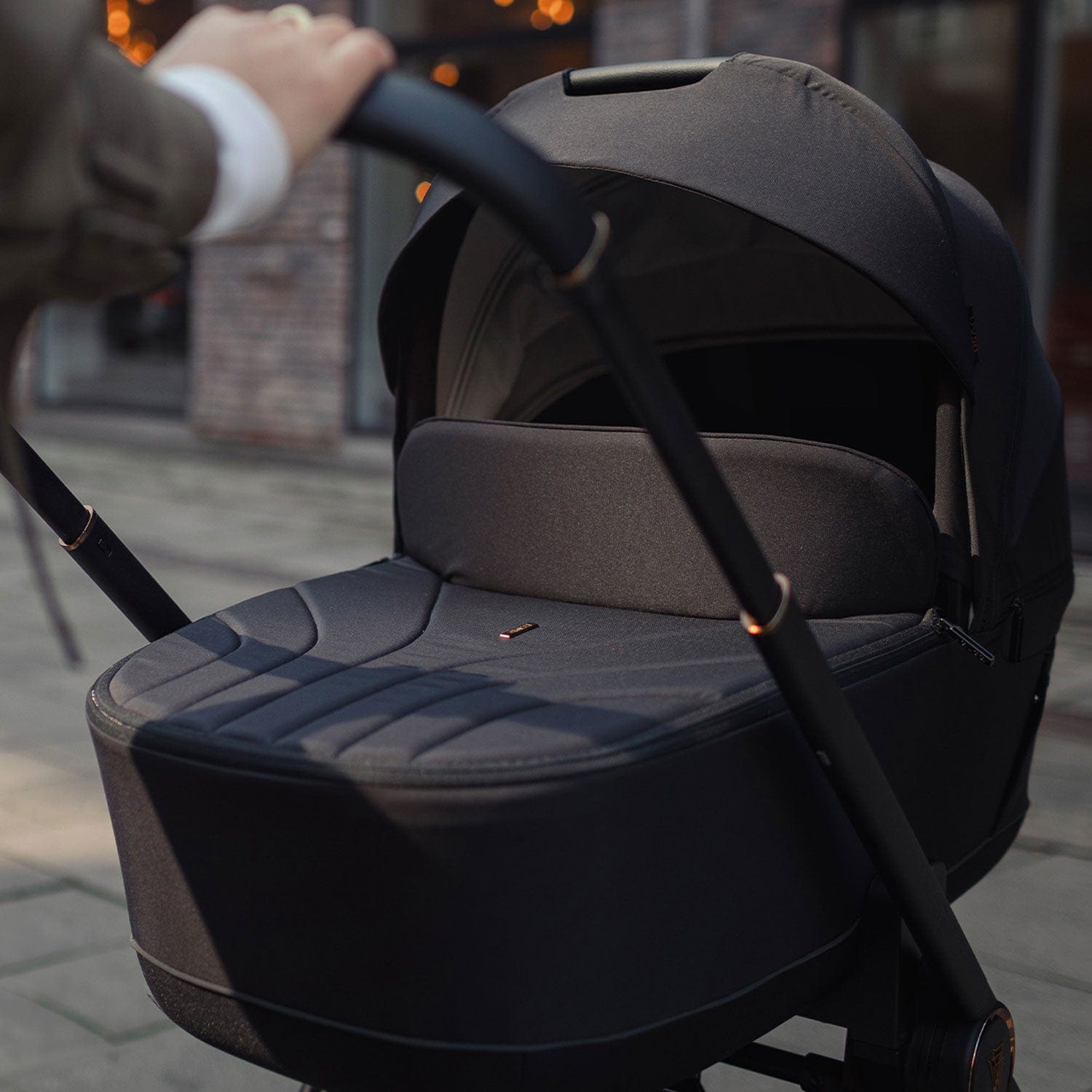 Venicci Claro 2 in 1 Pram in Noir Baby Prams 2000910201 5905261333278