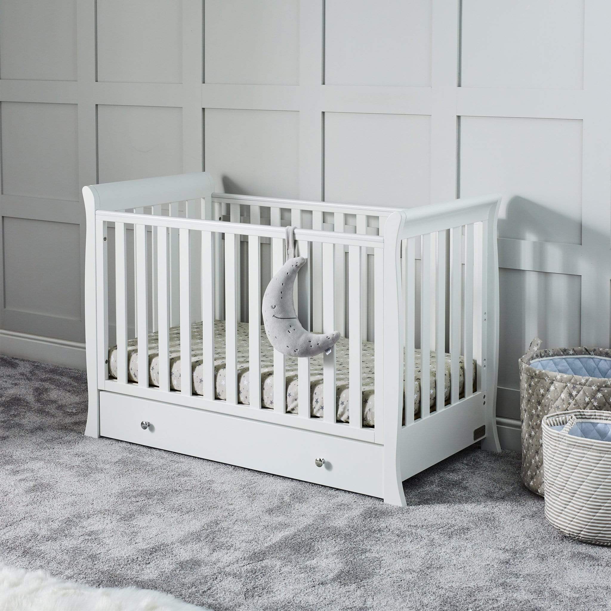 Ickle Bubba Snowdon 4 in 1 Mini Cot Bed White