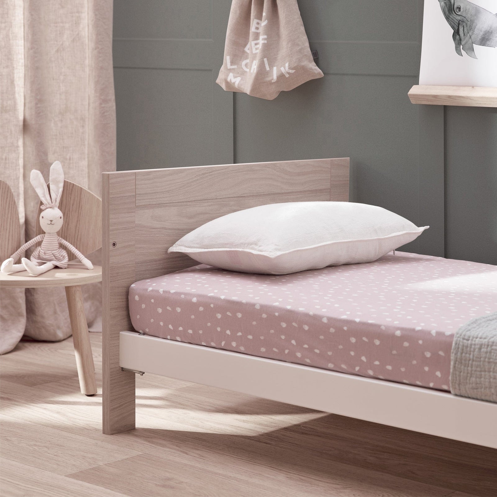 Silver Cross Finchley Oak 2-Piece Dresser Roomset – Baby & Co Bristol